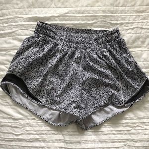 Lulu lemon women’s hot ty hot short
